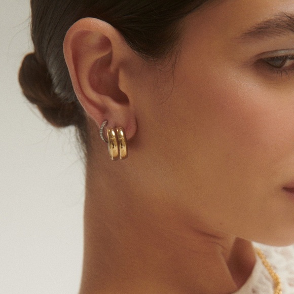 18K Gold Plated Chunky Mini Hoops*Huggie Earrings*Everyday Hoops*ML - Picture 2 of 7